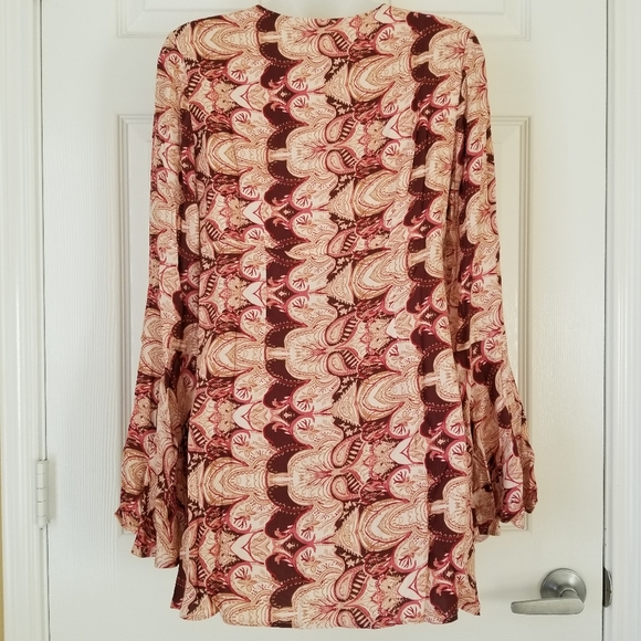 Free People Flare Cuff Top Women/Girls Size XS - Picture 3 of 13